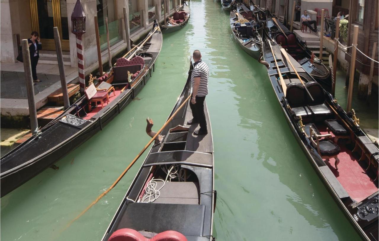 Nice Apartment In Venezia -Ve- With Wifi Extérieur photo